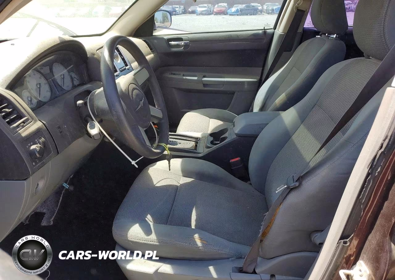 2005 Chrysler 300 Base VIN:2C3JA43R75H547745 - 7