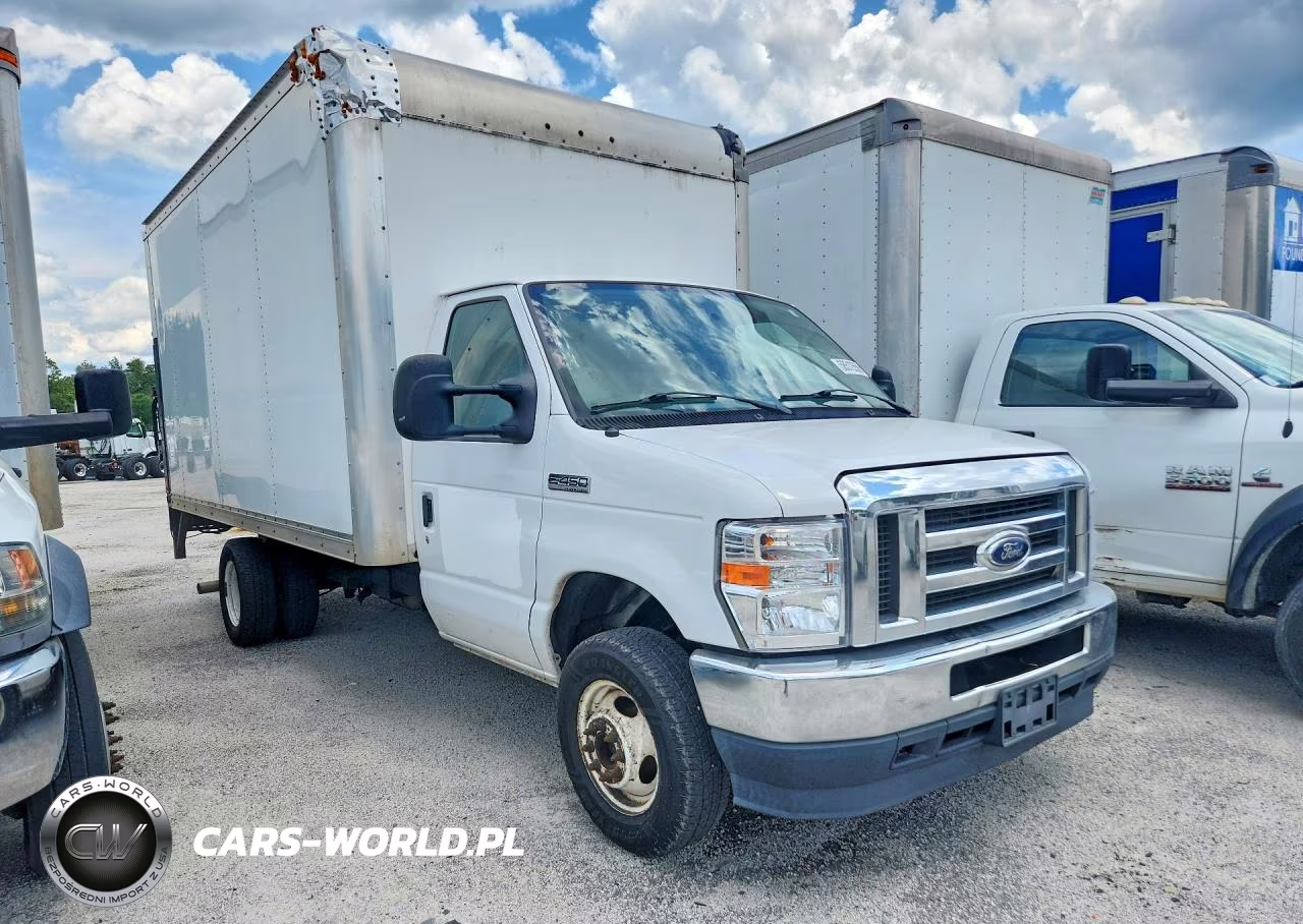 2021 Ford Econoline E450 Super Duty Cutaway Van VIN:1FDXE4FN8MDC25061 - 4