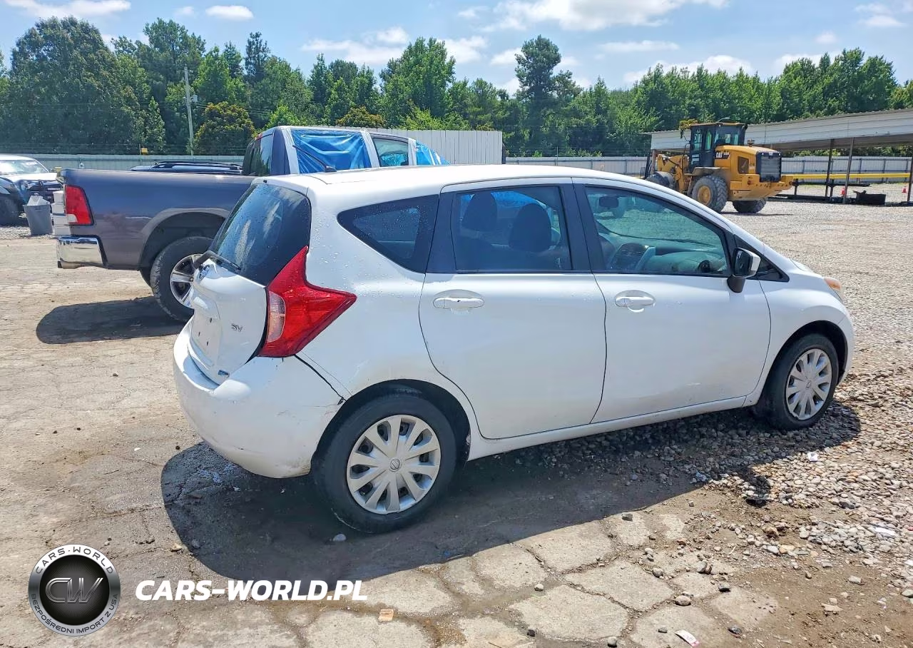 2015 Nissan Versa Note Sv VIN:3N1CE2CP1FL437555 - 3