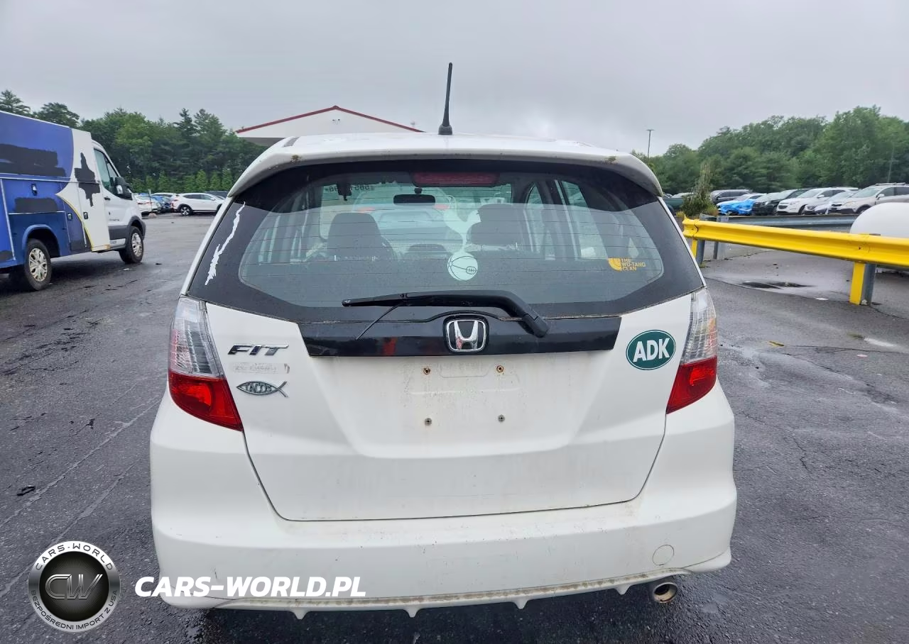 2012 Honda Fit VIN:JHMGE8H54CC024723 - 6
