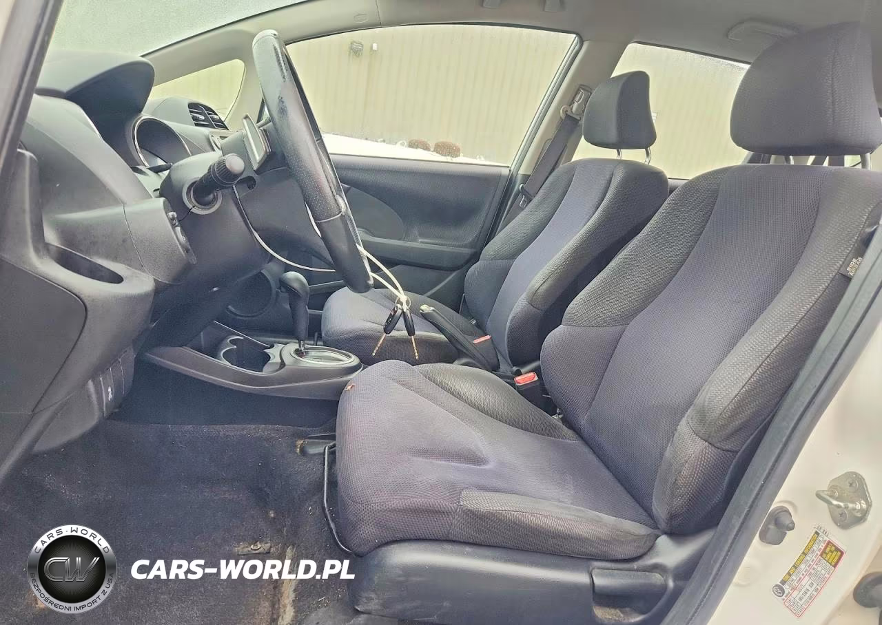 2012 Honda Fit VIN:JHMGE8H54CC024723 - 7