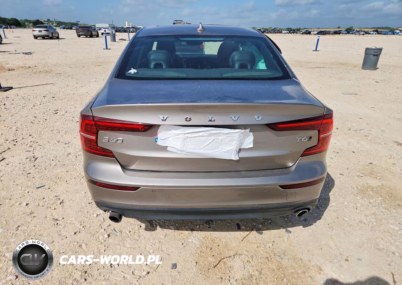 2019 Volvo S60 T6 Momentum VIN:7JRA22TK7KG004999 - 6