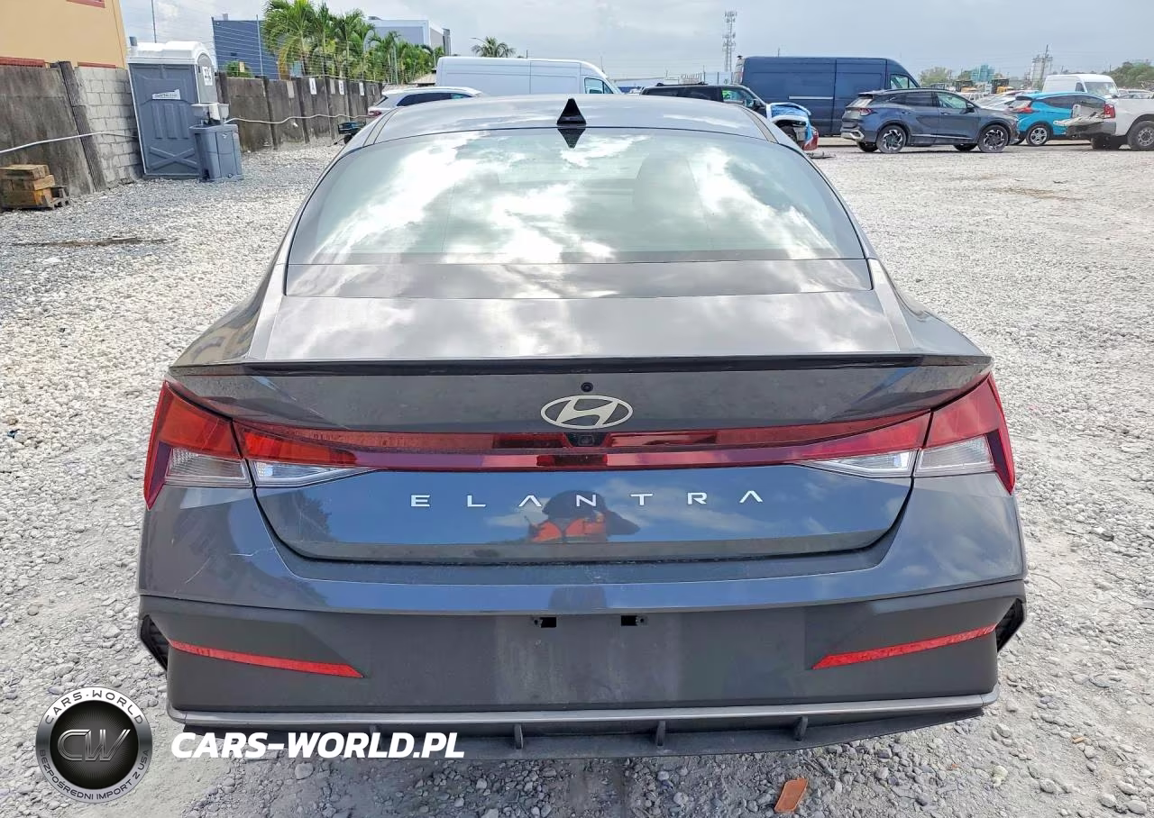 2025 Hyundai Elantra Sel Sport VIN:KMHLM4DG8SU073110 - 6