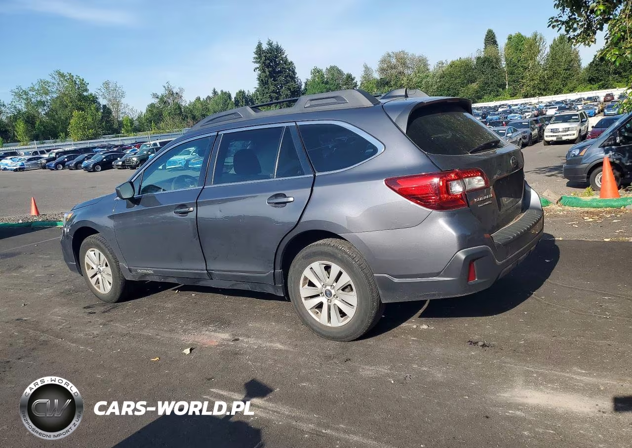 2019 Subaru Outback 2.5I Premium VIN:4S4BSAFC4K3234715 - 2