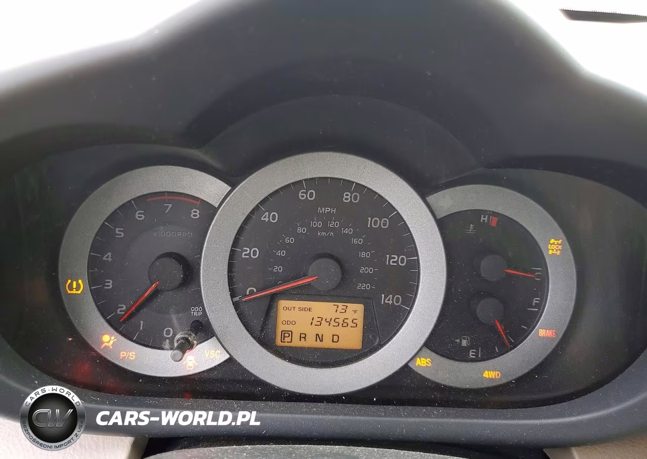2006 Toyota Rav4 Base VIN:JTMBD33V266015420 - 9
