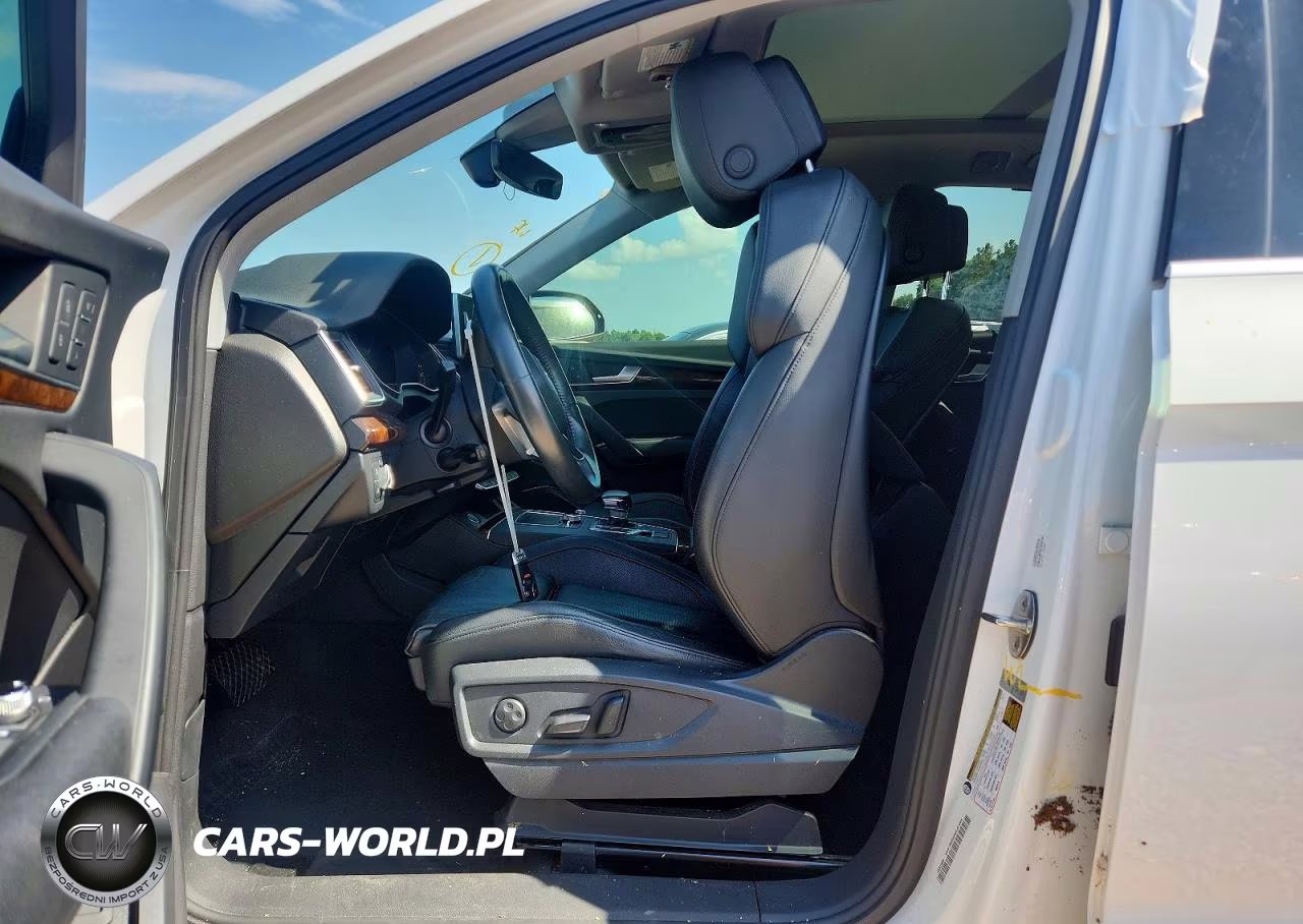 2018 Audi Q5 Premium Plus VIN:WA1BNAFY8J2145171 - 12