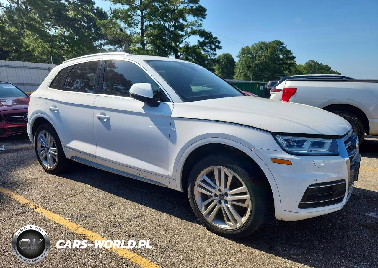 2018 Audi Q5 Premium Plus VIN:WA1BNAFY8J2145171 - 4