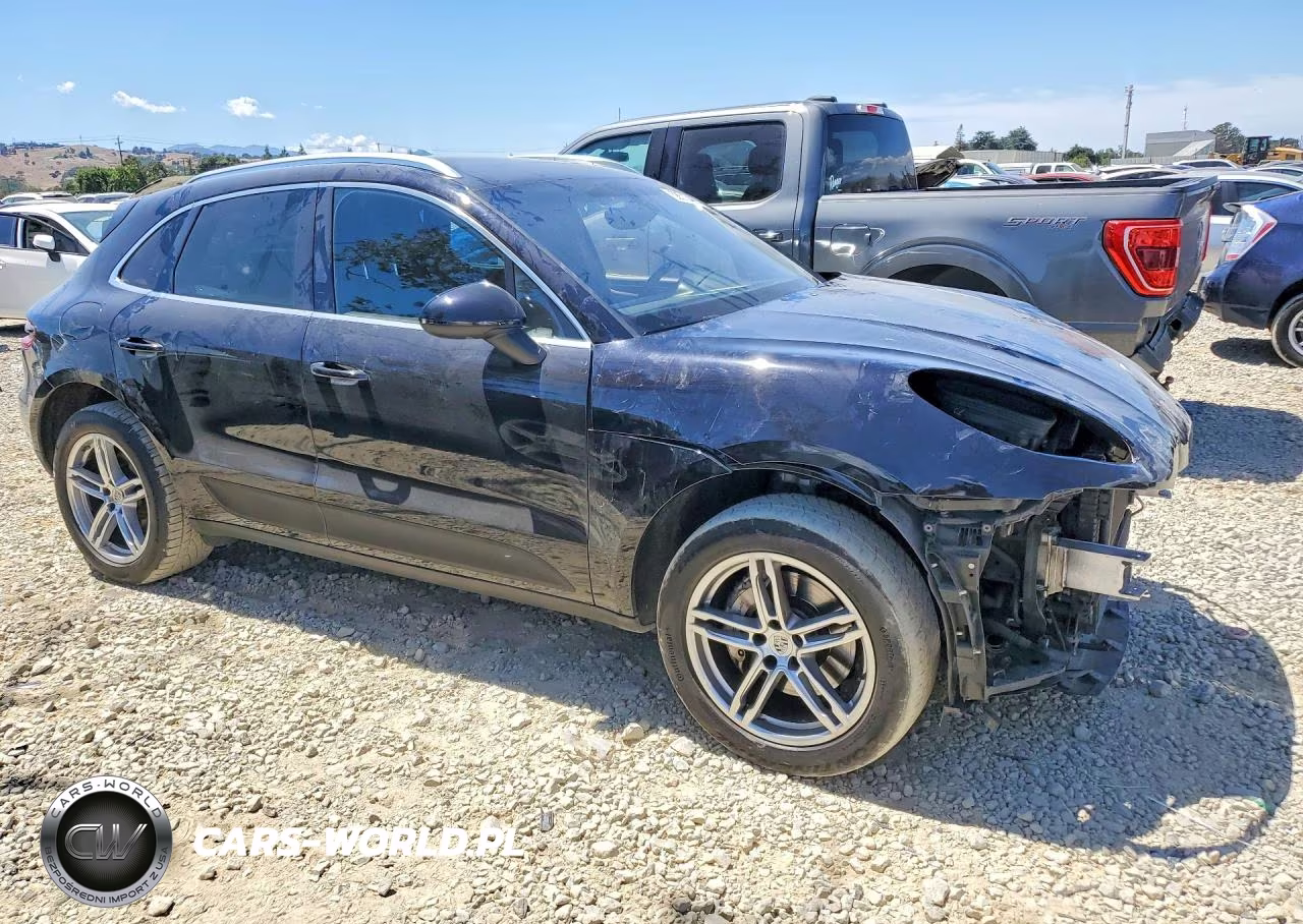 2015 Porsche Macan S VIN:WP1AB2A50FLB72300 - 4