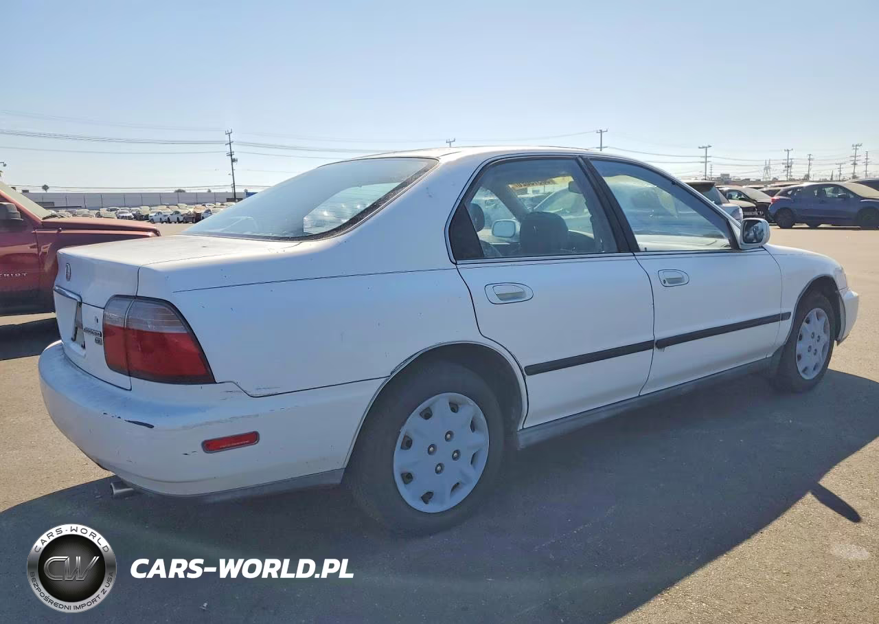 1996 Honda Accord Lx VIN:1HGCD5633TA301488 - 3