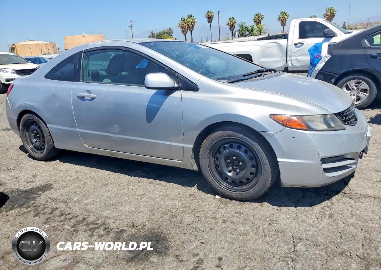 2009 Honda Civic Lx VIN:2HGFG126X9H527129 - 4