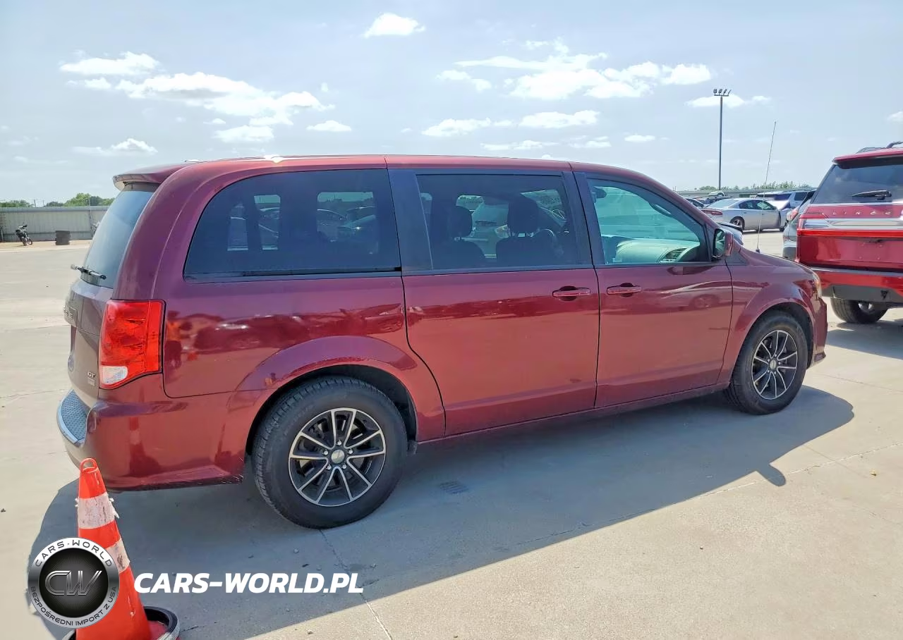 2019 Dodge Grand Caravan Gt VIN:2C4RDGEG3KR658964 - 3
