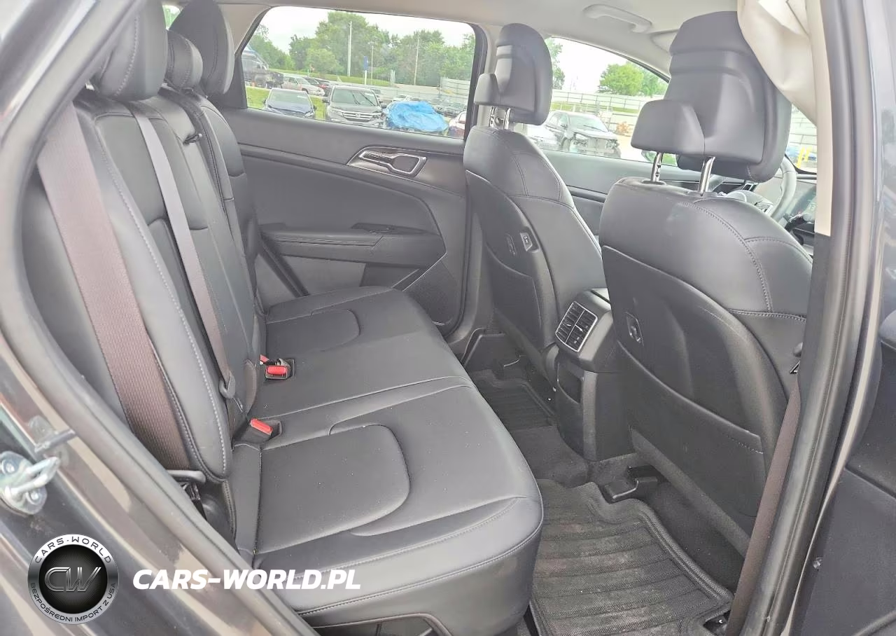 2023 Kia Sportage Ex VIN:KNDPVCAG7P7104208 - 11