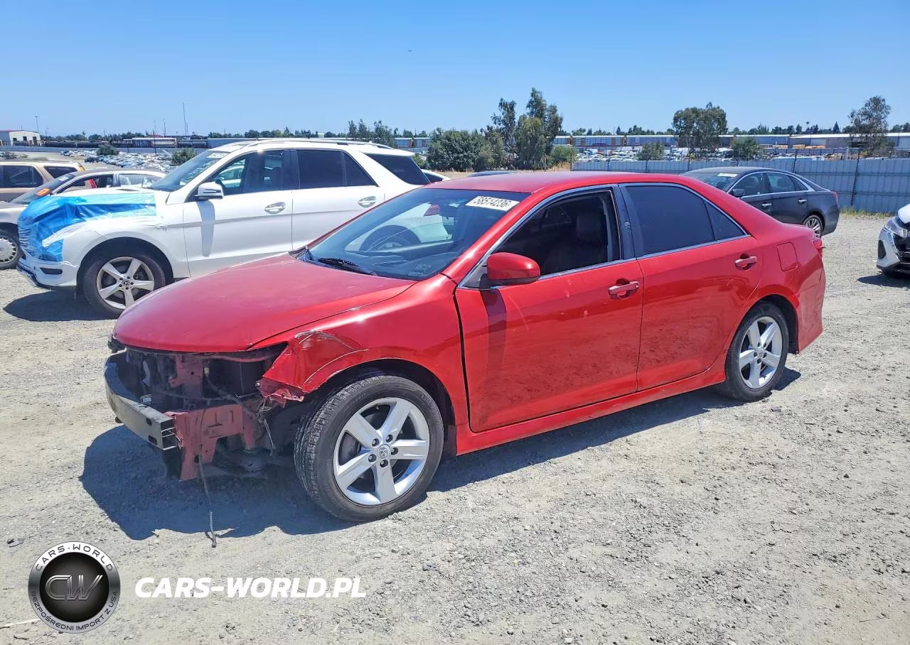 2012 Toyota Camry Se – zdjęcie 1 z 12