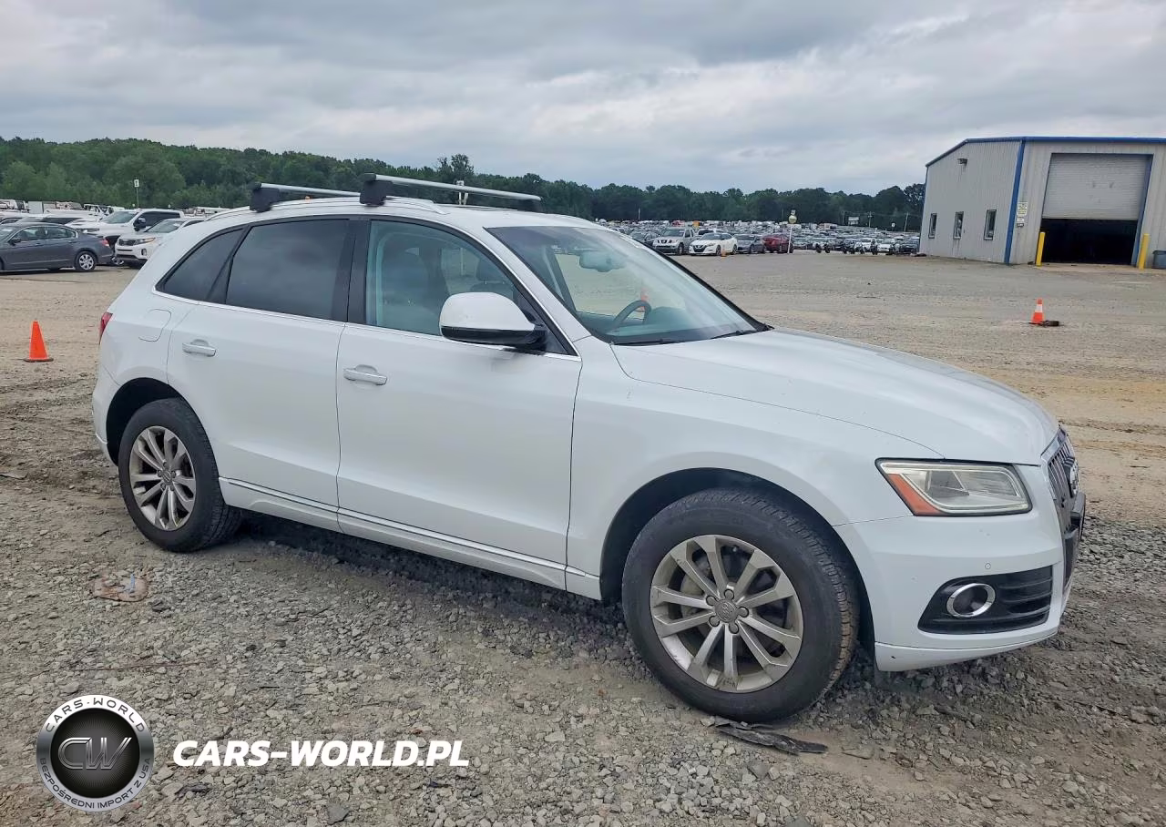 2016 Audi Q5 Premium Plus VIN:WA1L2AFP6GA050434 - 4