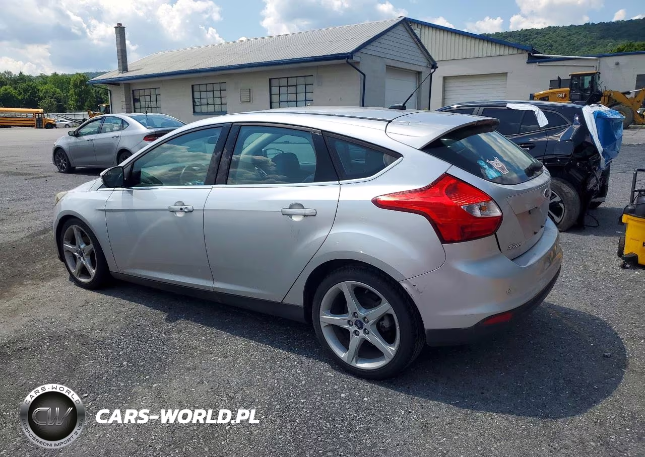 2013 Ford Focus Titanium VIN:1FADP3N28DL203043 - 2