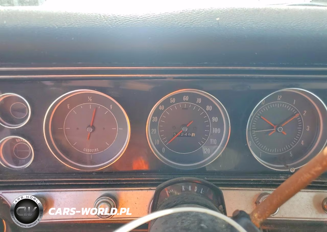 1967 Chevrolet Impala VIN:164877S225167 - 9