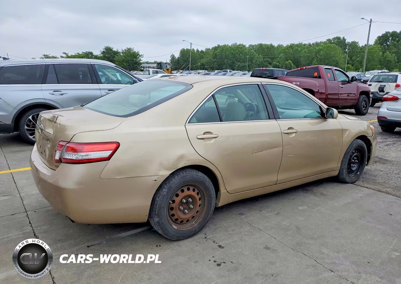 2011 Toyota Camry Le VIN:4T1BF3EK1BU665340 - 3