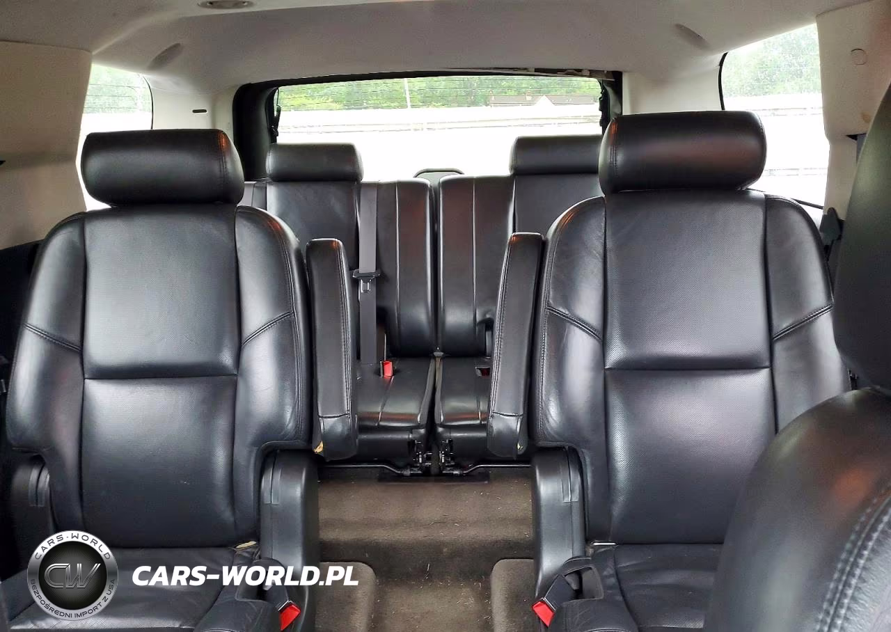 2009 Cadillac Escalade VIN:1GYFK13259R236329 - 10