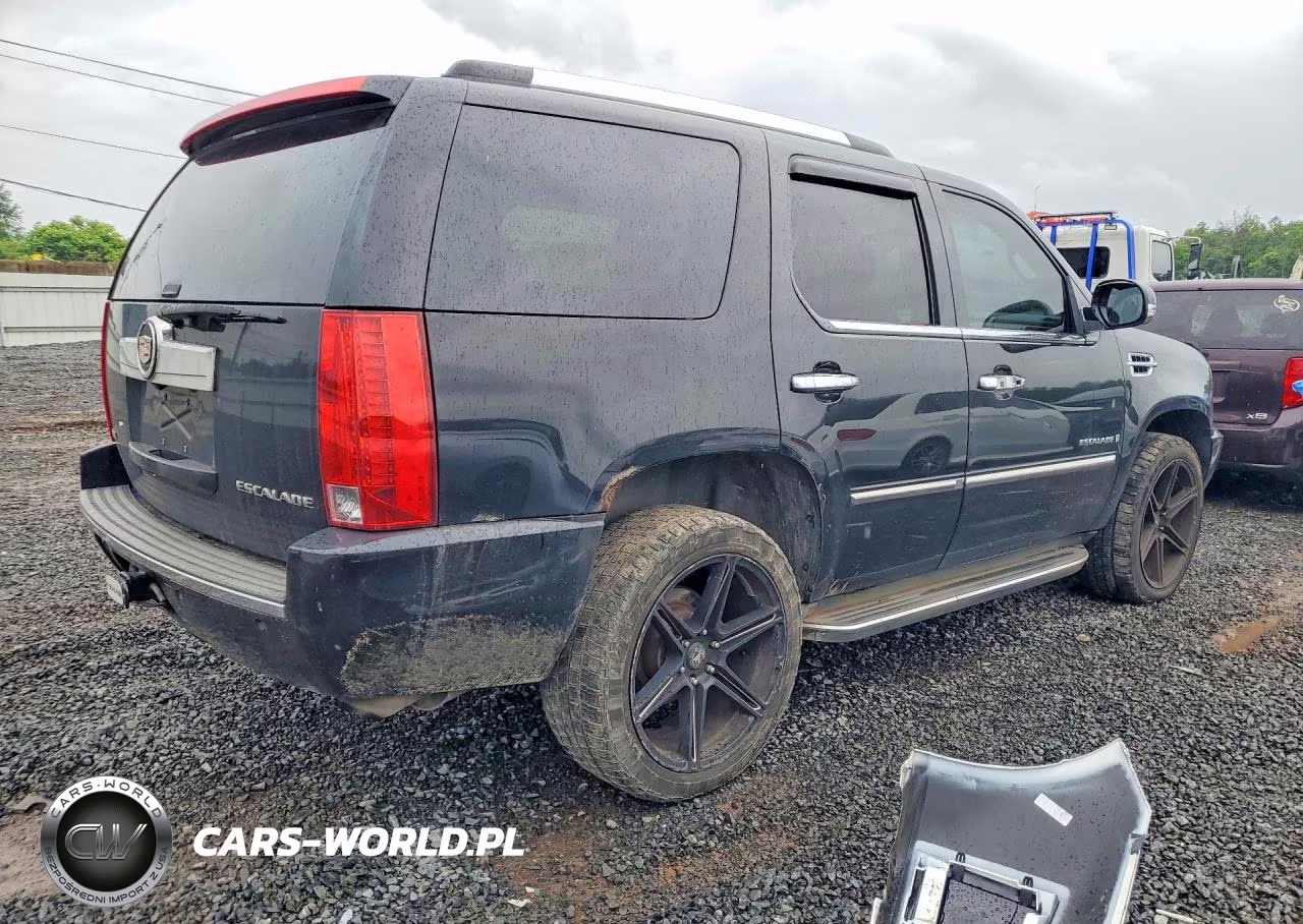 2009 Cadillac Escalade VIN:1GYFK13259R236329 - 3