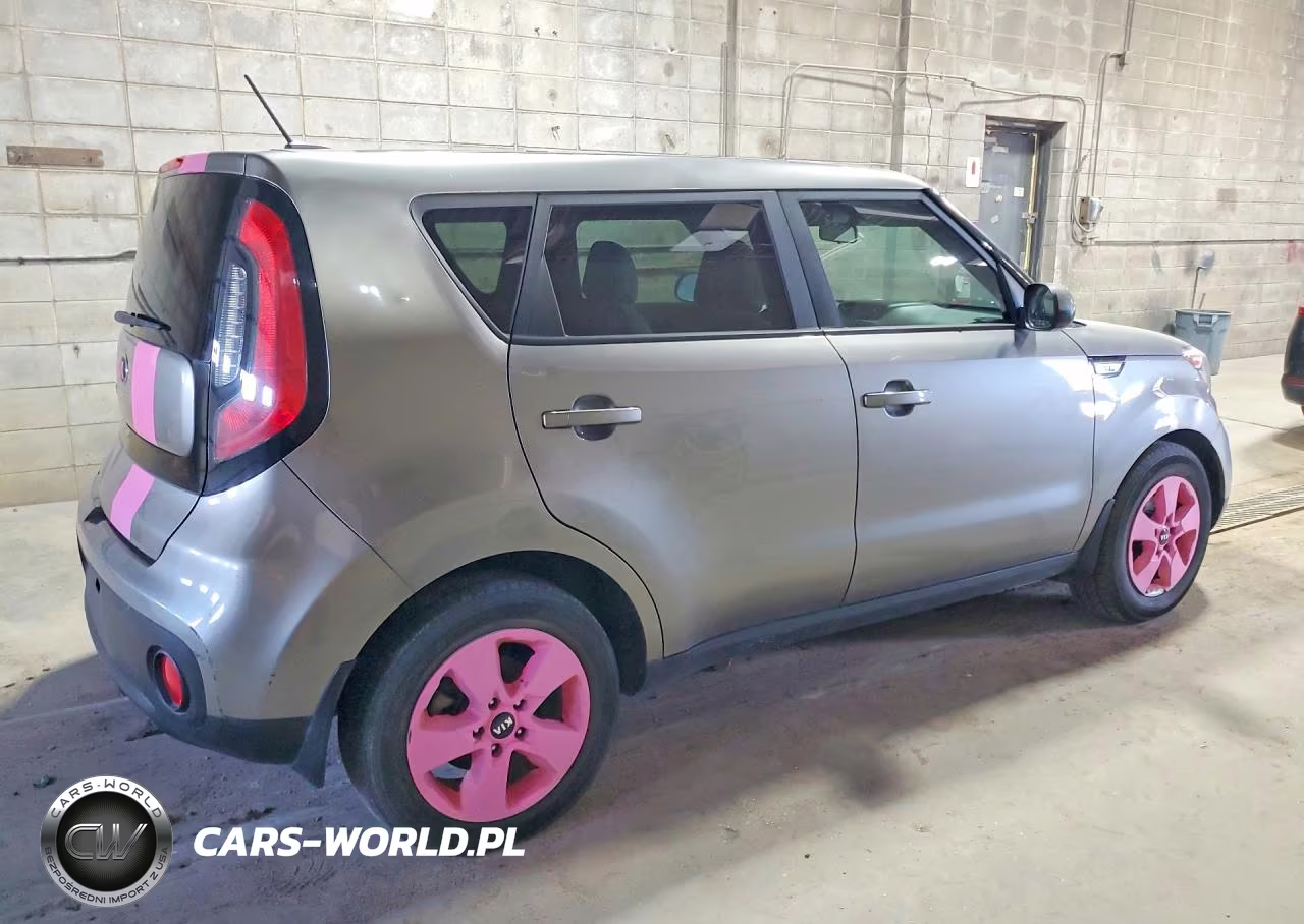 2017 Kia Soul ! VIN:KNDJN2A21H7430608 - 3