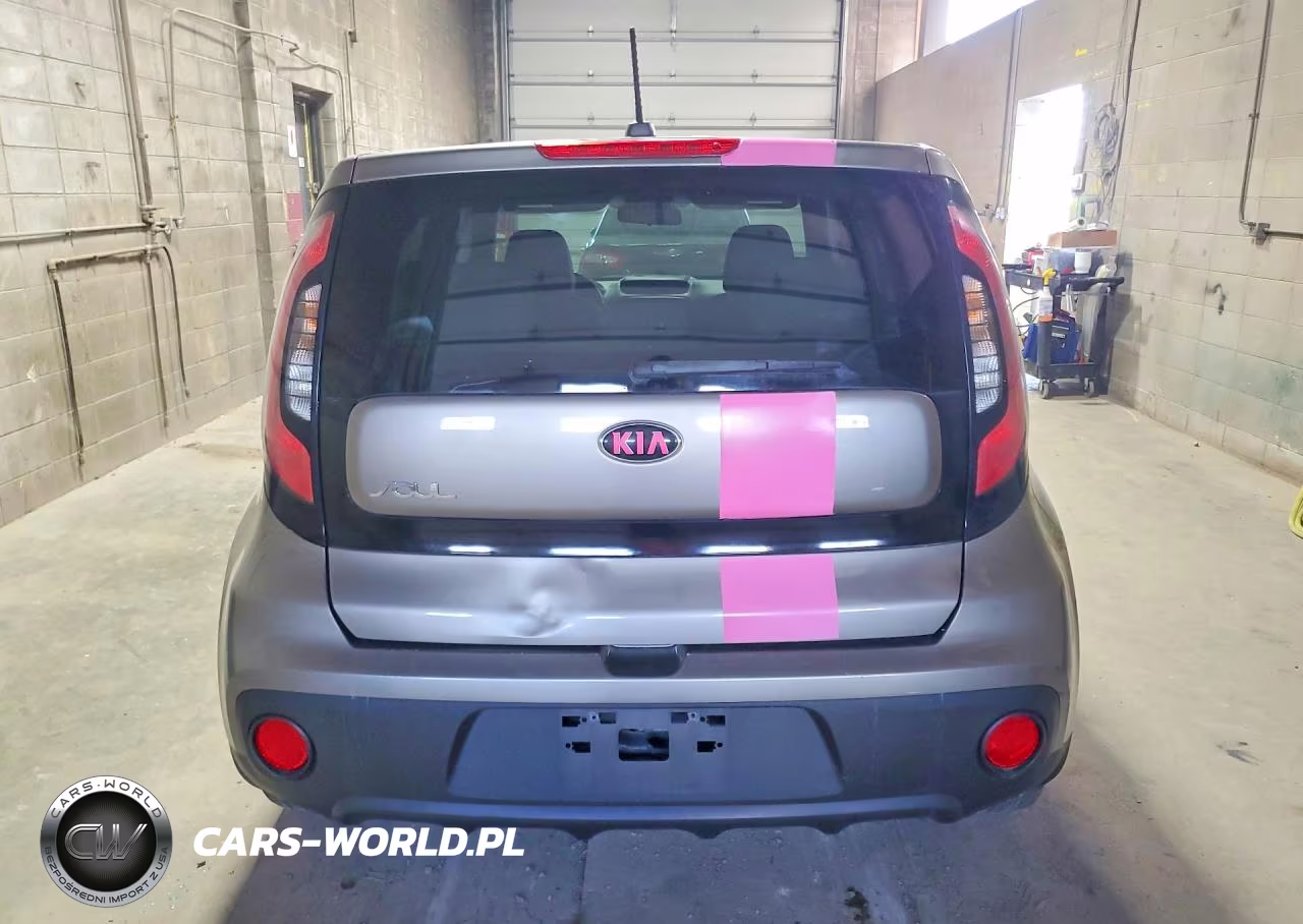 2017 Kia Soul ! VIN:KNDJN2A21H7430608 - 6