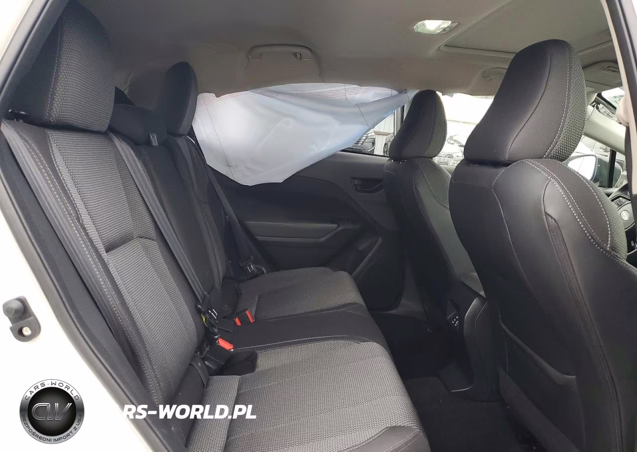 2024 Subaru Crosstrek Premium VIN:JF2GUADC7R8918907 - 11