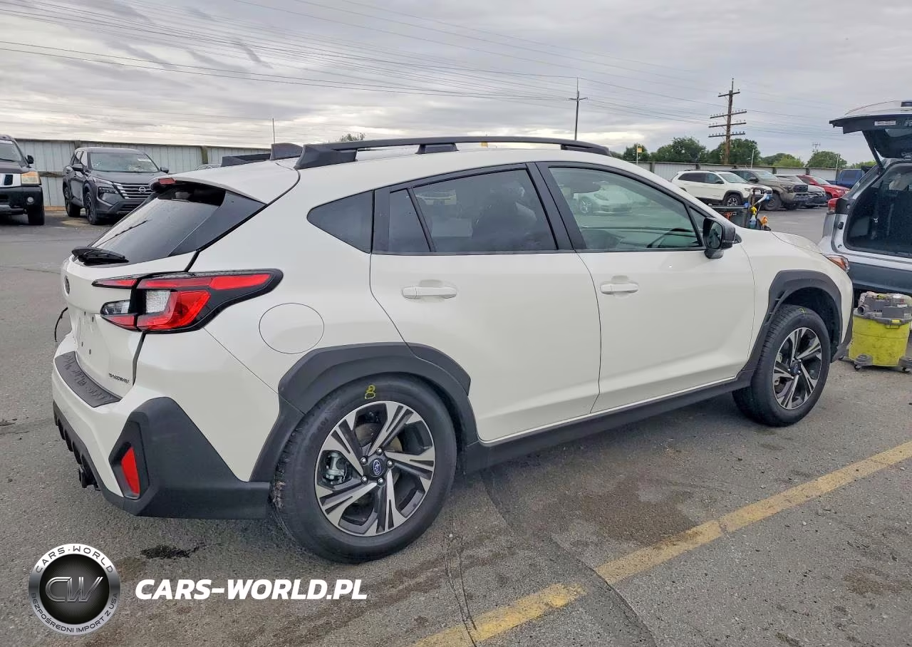 2024 Subaru Crosstrek Premium VIN:JF2GUADC7R8918907 - 3
