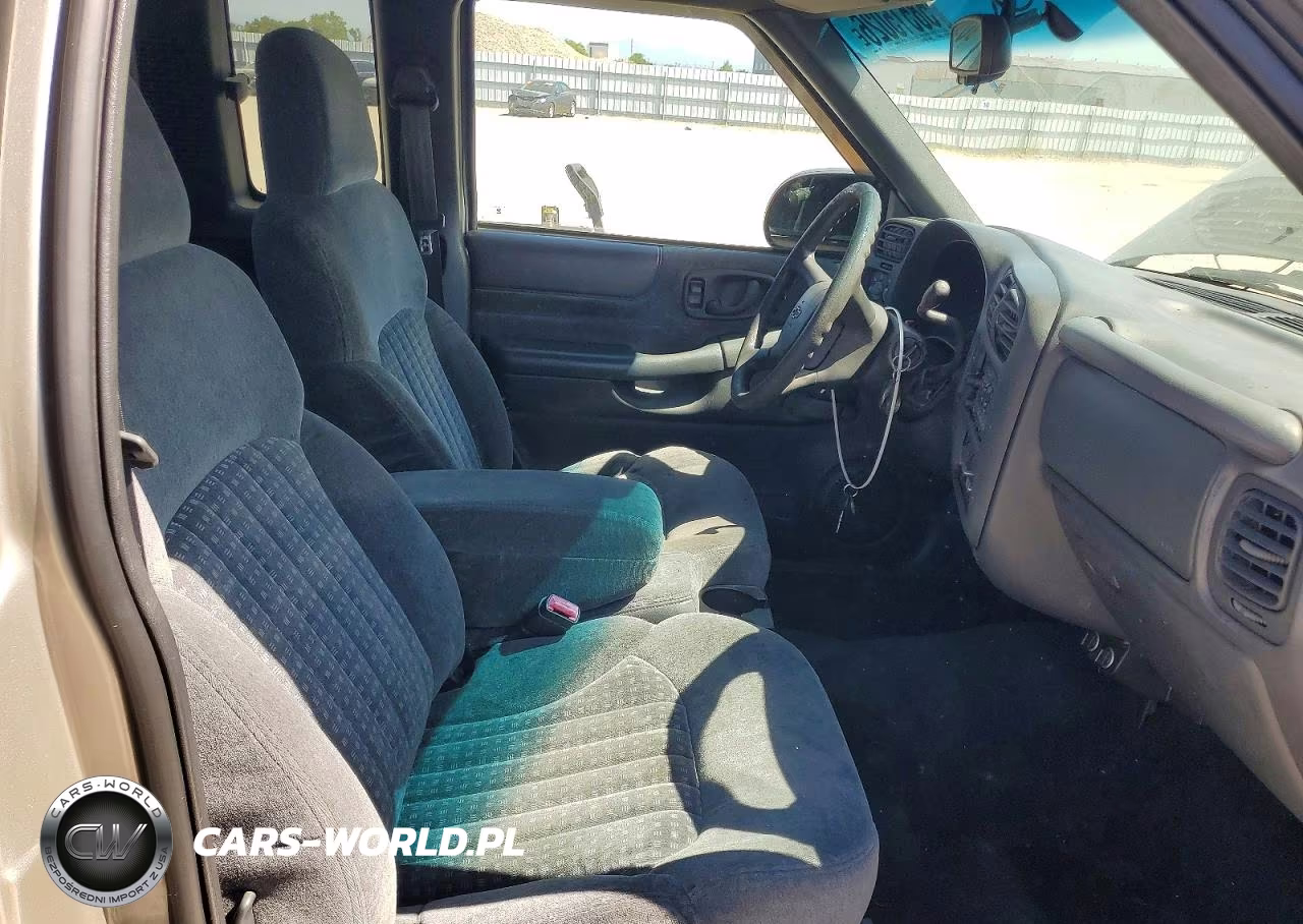 2000 Chevrolet S Truck S10 VIN:1GCCS1956YK269678 - 10