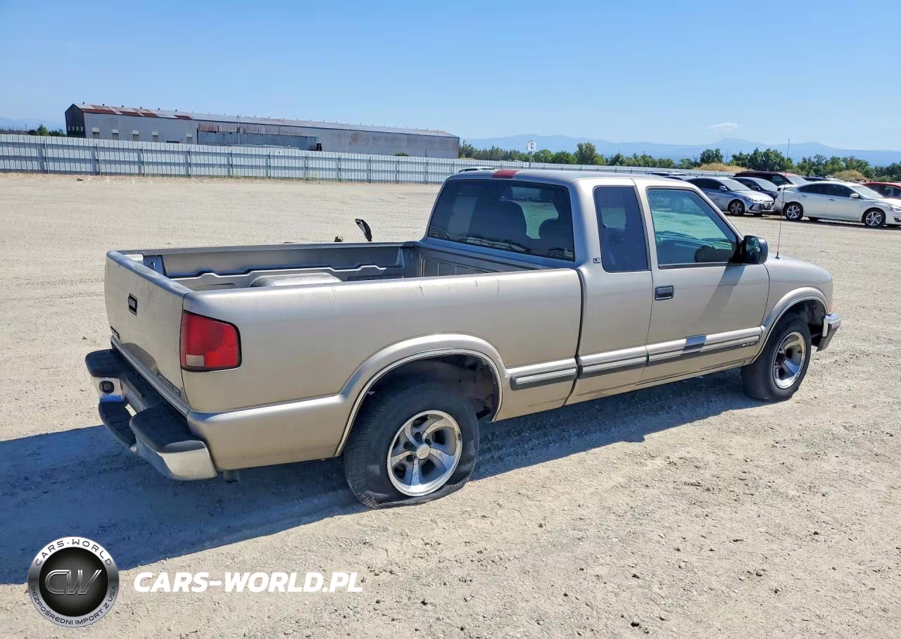 2000 Chevrolet S Truck S10 VIN:1GCCS1956YK269678 - 3