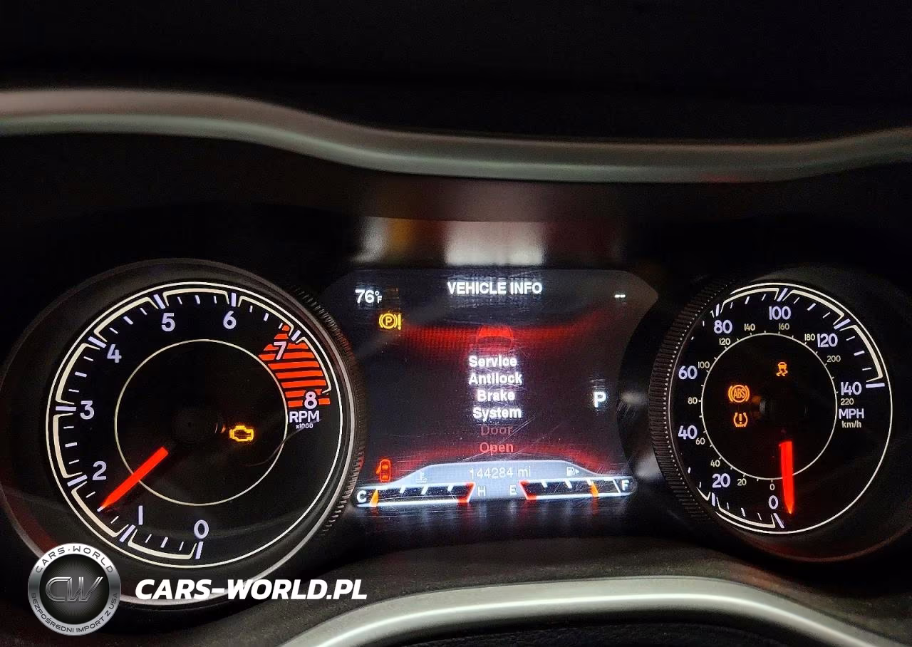 2016 Jeep Cheeroke VIN:1C4PJMBS5GW276067 - 9
