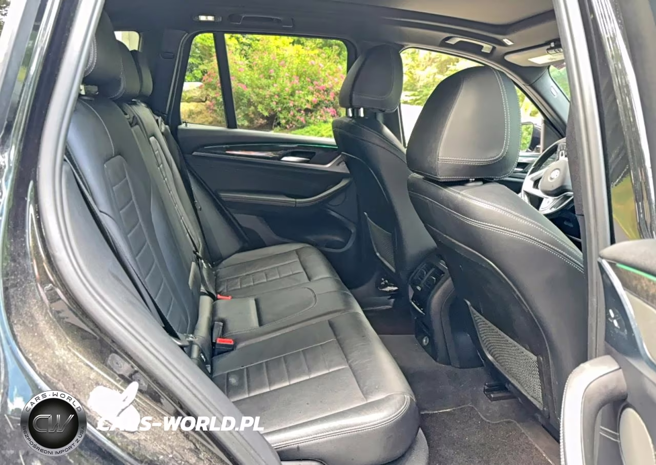 2018 BMW X3 xDrive30I VIN:5UXTR9C52JLC73490 - 6
