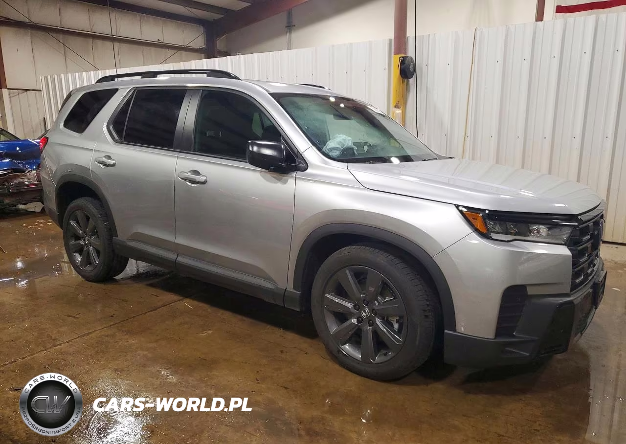 2026 Honda Pilot Sport VIN:5FNYG1H3XTB021463 - 4