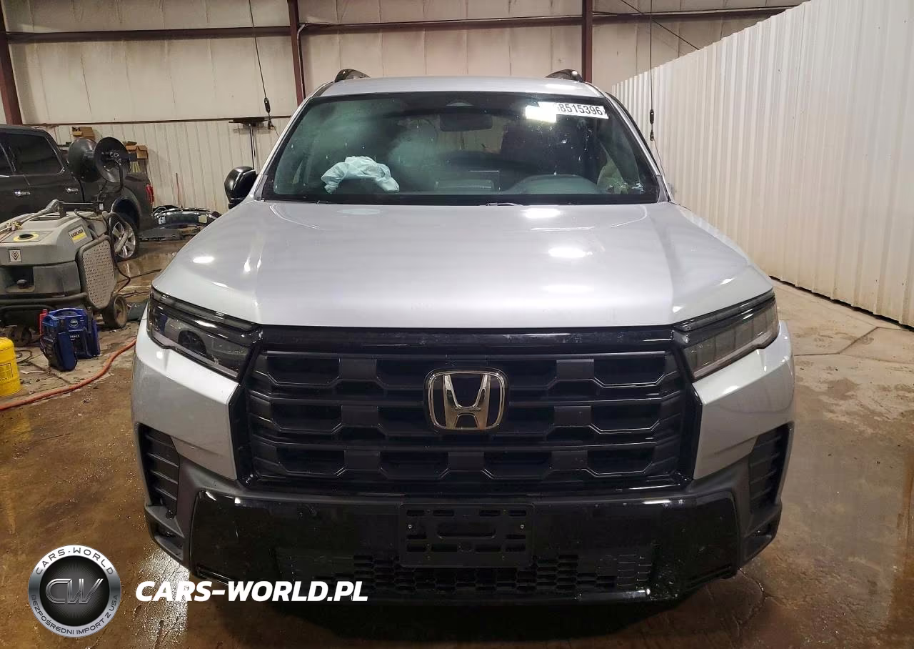 2026 Honda Pilot Sport VIN:5FNYG1H3XTB021463 - 5