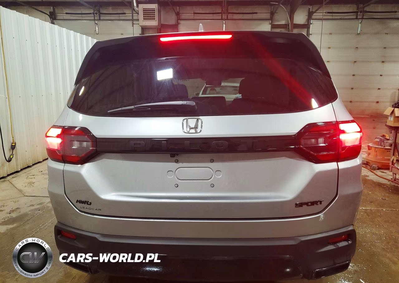 2026 Honda Pilot Sport VIN:5FNYG1H3XTB021463 - 6