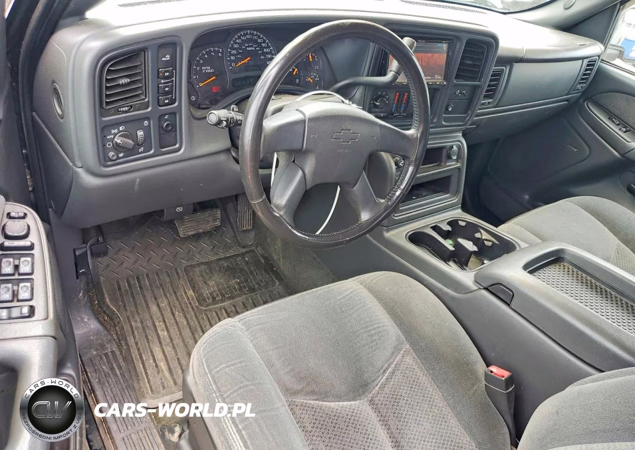 2003 Chevrolet Silverado K2500 Heavy Duty VIN:1GCHK23U93F165683 - 8