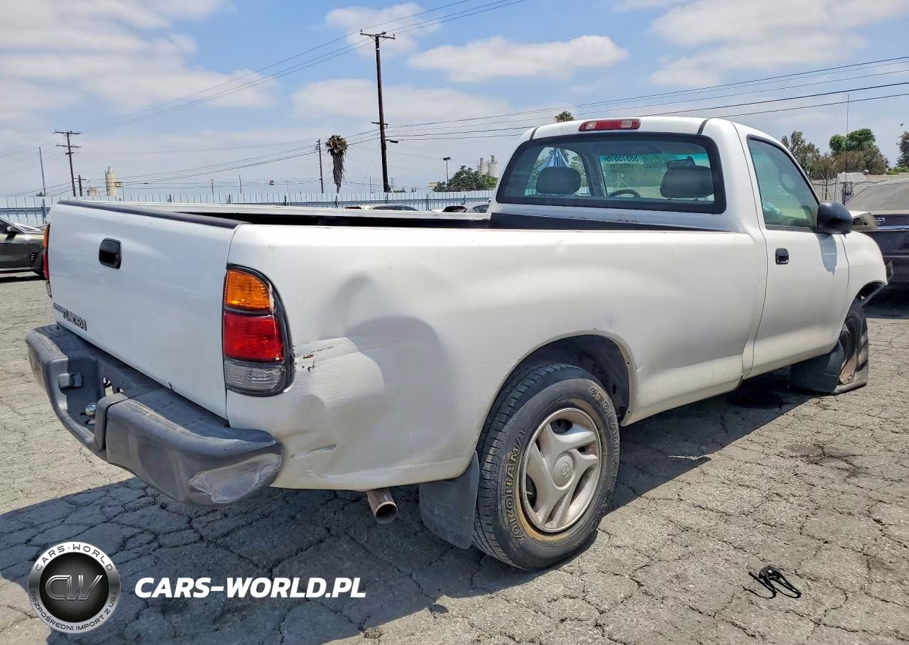 2003 Toyota Tundra Base VIN:5TBJN32183S370328 - 3