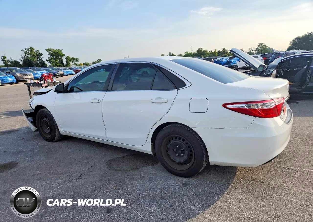 2016 Toyota Camry Le VIN:4T4BF1FK3GR542591 - 2