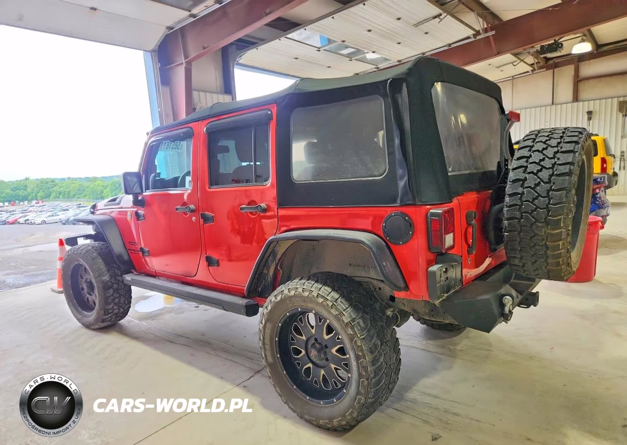 2013 Jeep Wrangler Unlimited Sport VIN:1C4BJWDGXDL643038 - 2