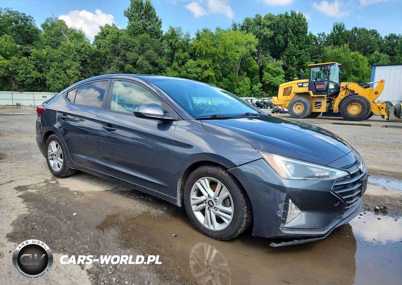 2020 Hyundai Elantra Sel VIN:5NPD84LF5LH586770 - 4