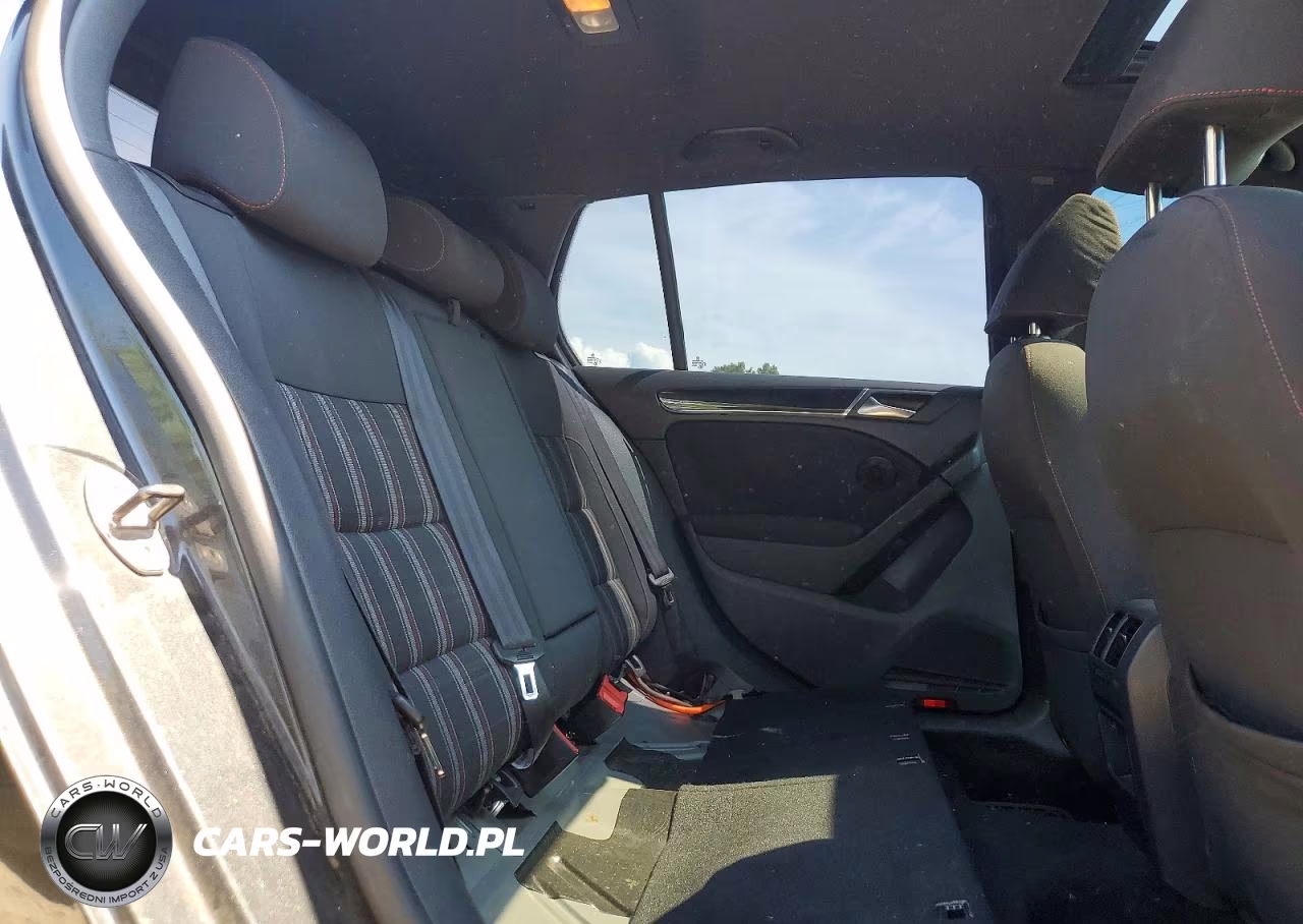 2012 Volkswagen Gti VIN:WVWHD7AJ7CW200608 - 10