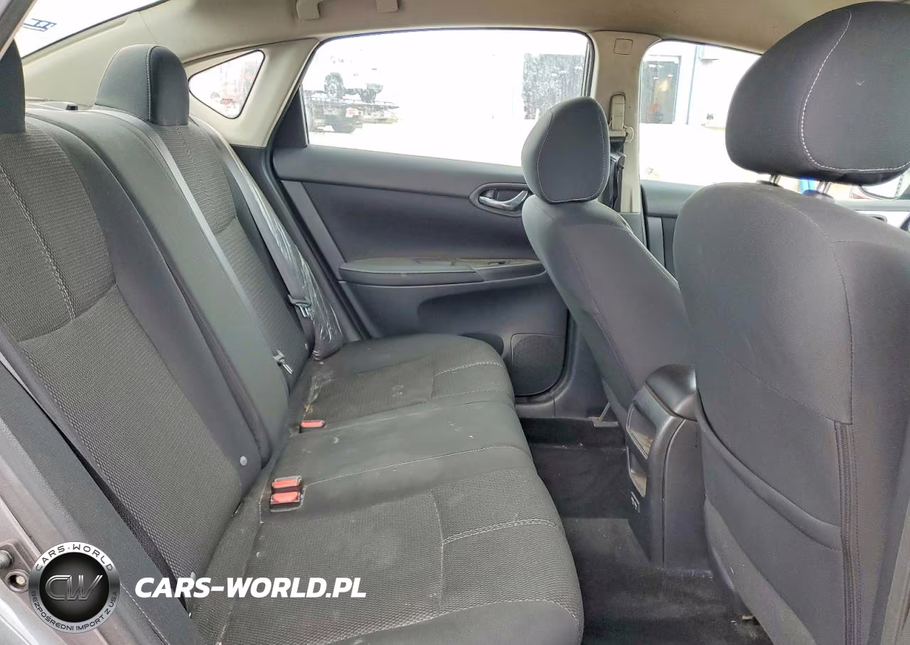 2018 Nissan Sentra S VIN:3N1AB7AP0JY337569 - 10