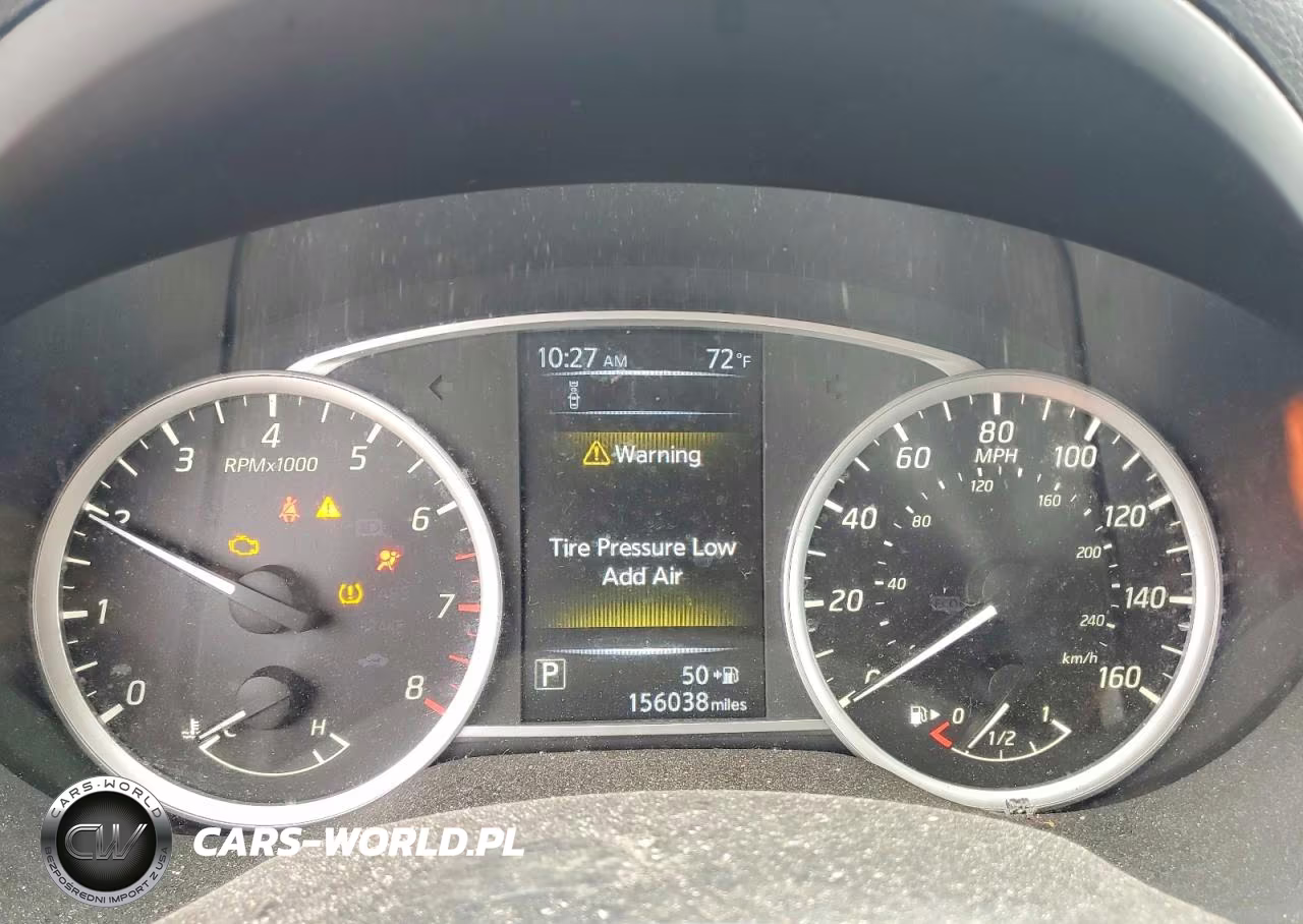 2018 Nissan Sentra S VIN:3N1AB7AP0JY337569 - 9