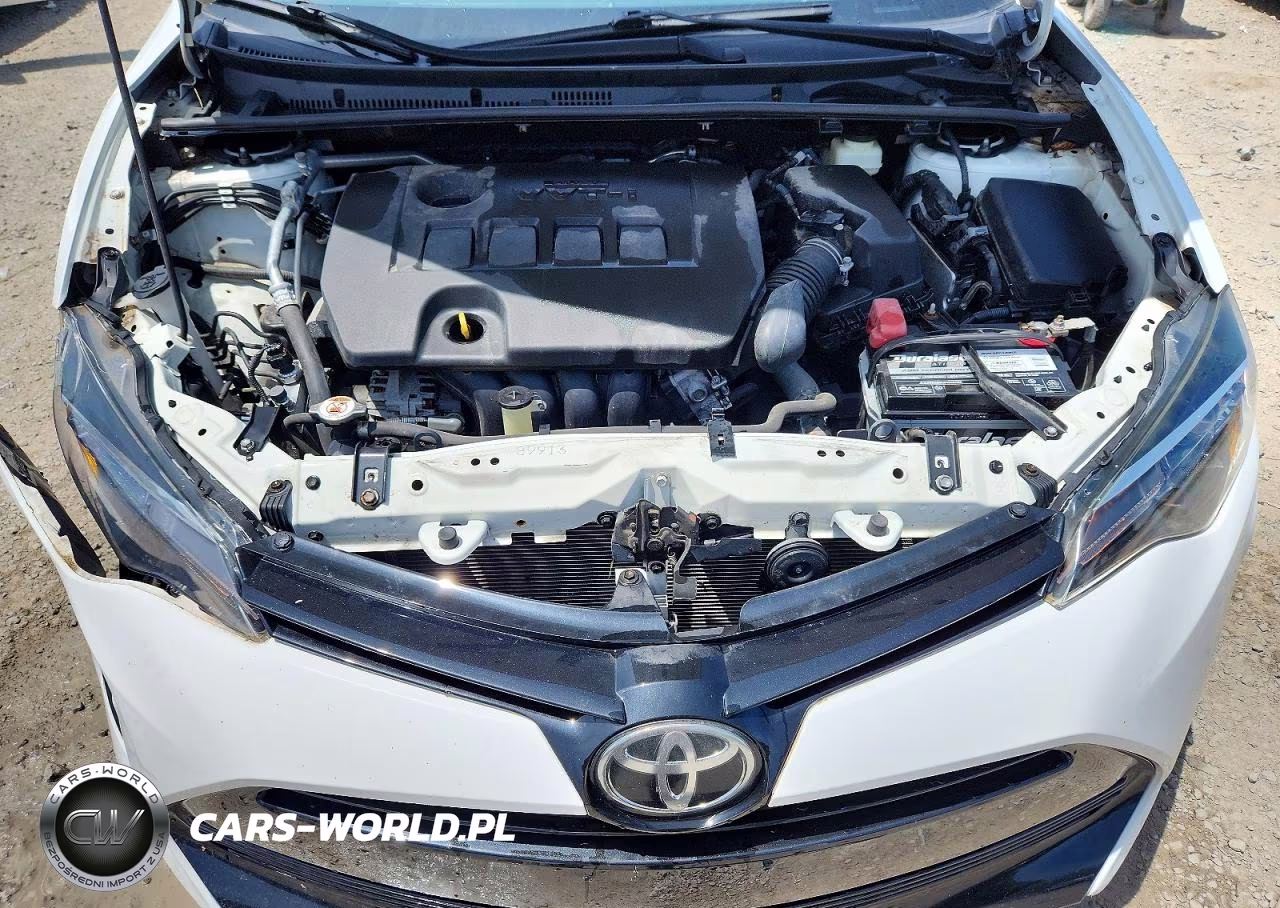2017 Toyota Corolla Le VIN:2T1BURHE5HC959266 - 11