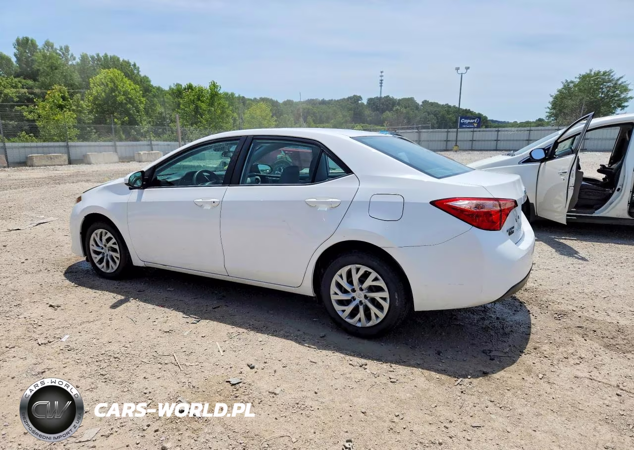 2017 Toyota Corolla Le VIN:2T1BURHE5HC959266 - 2