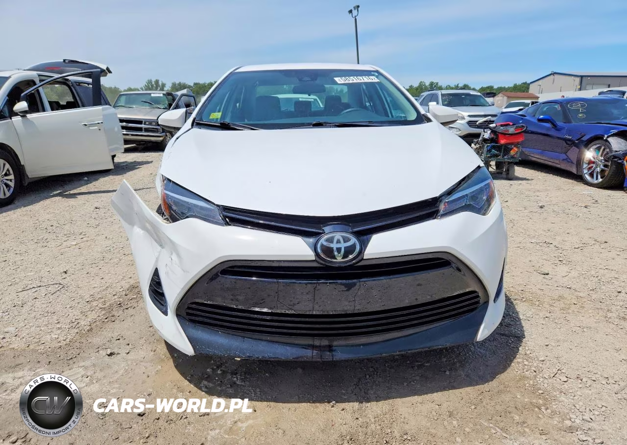 2017 Toyota Corolla Le VIN:2T1BURHE5HC959266 - 5