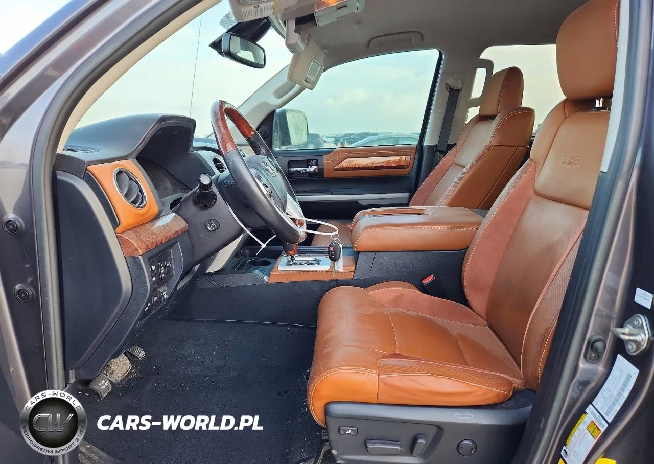 2019 Toyota Tundra 1794 Edition VIN:5TFGY5F11KX249129 - 7