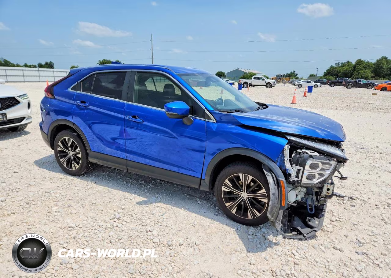 2022 Mitsubishi Eclipse Cross Se VIN:JA4ATWAA0NZ023099 - 4