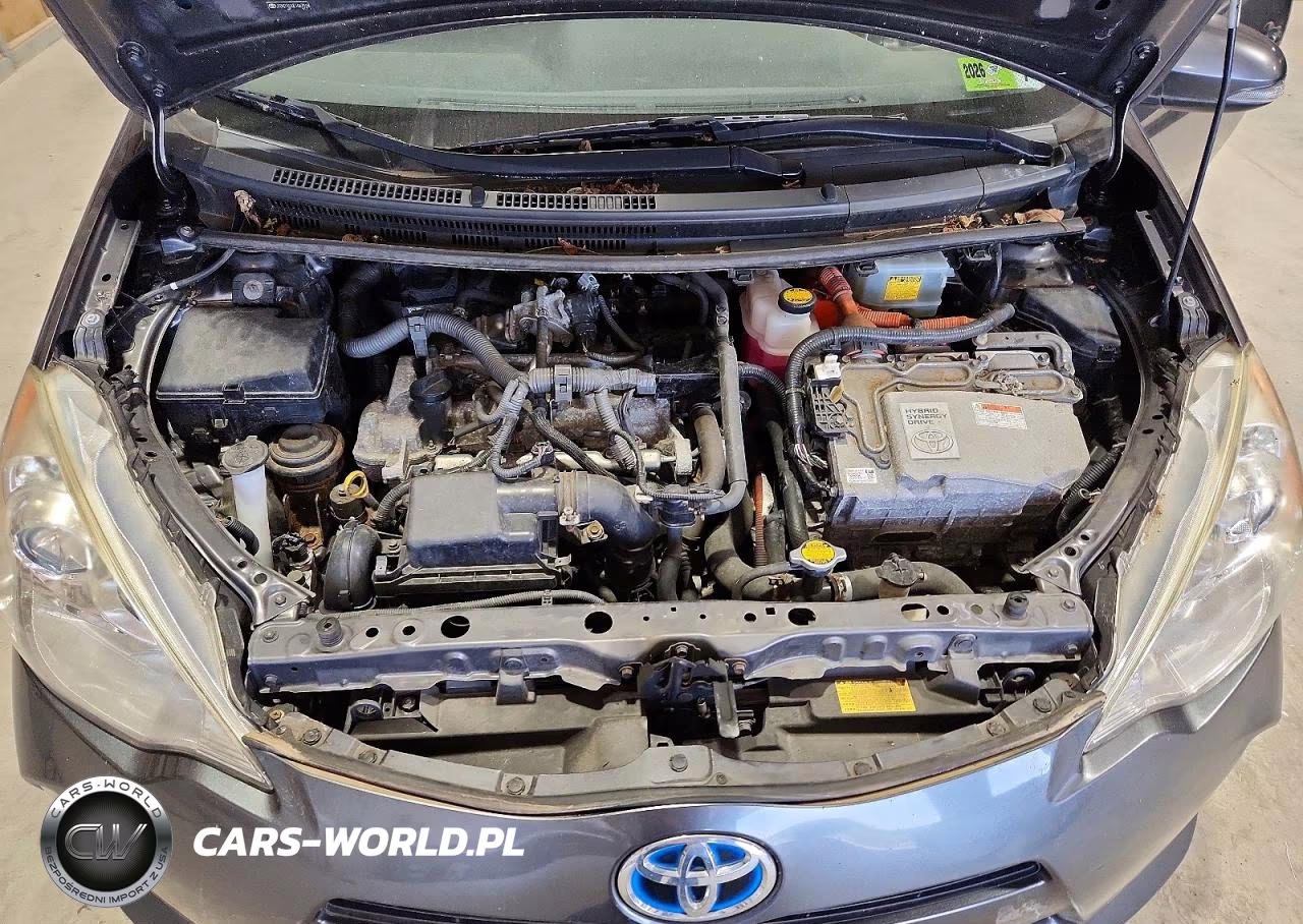 2014 Toyota Prius C One VIN:JTDKDTB30E1067916 - 11