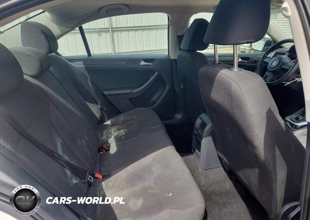 2014 Volkswagen Jetta Base VIN:3VW2K7AJ7EM409116 - 10