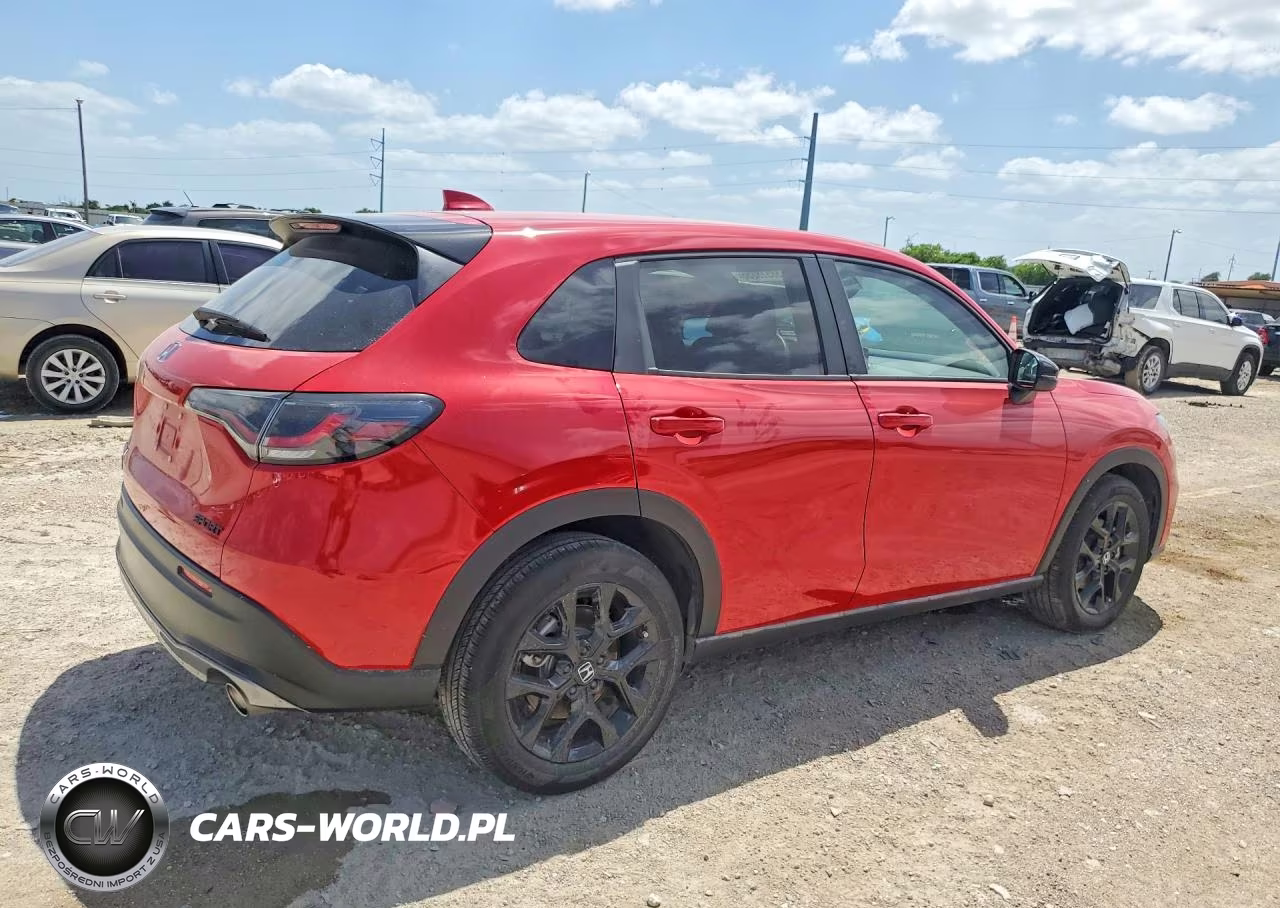 2025 Honda Hr-V Sport VIN:3CZRZ2H56SM702987 - 3